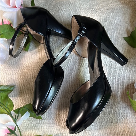 👠Apostrophe Vintage Black Peep Toe Heels - Picture 4 of 16